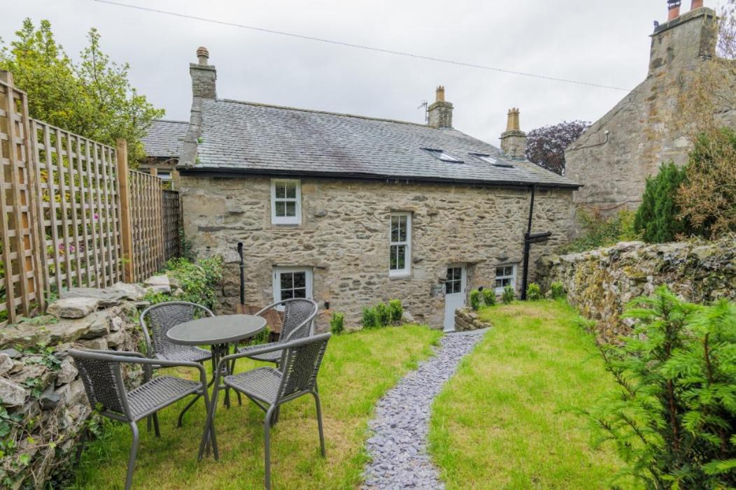 5 Star Cottage On The Green With Log Burner - Dog Friendly Austwick 外观 照片