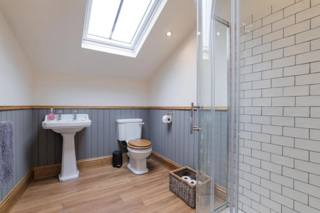 5 Star Cottage On The Green With Log Burner - Dog Friendly Austwick 外观 照片