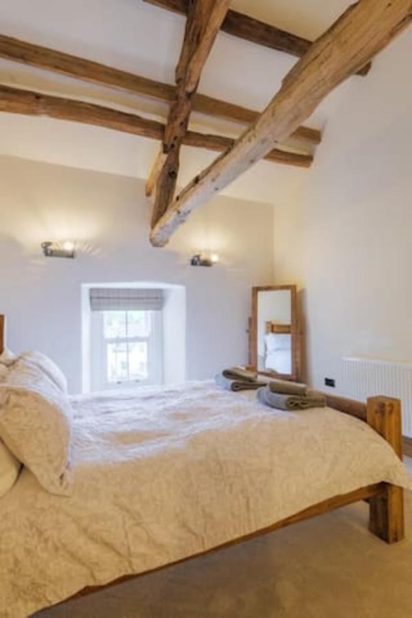 5 Star Cottage On The Green With Log Burner - Dog Friendly Austwick 外观 照片
